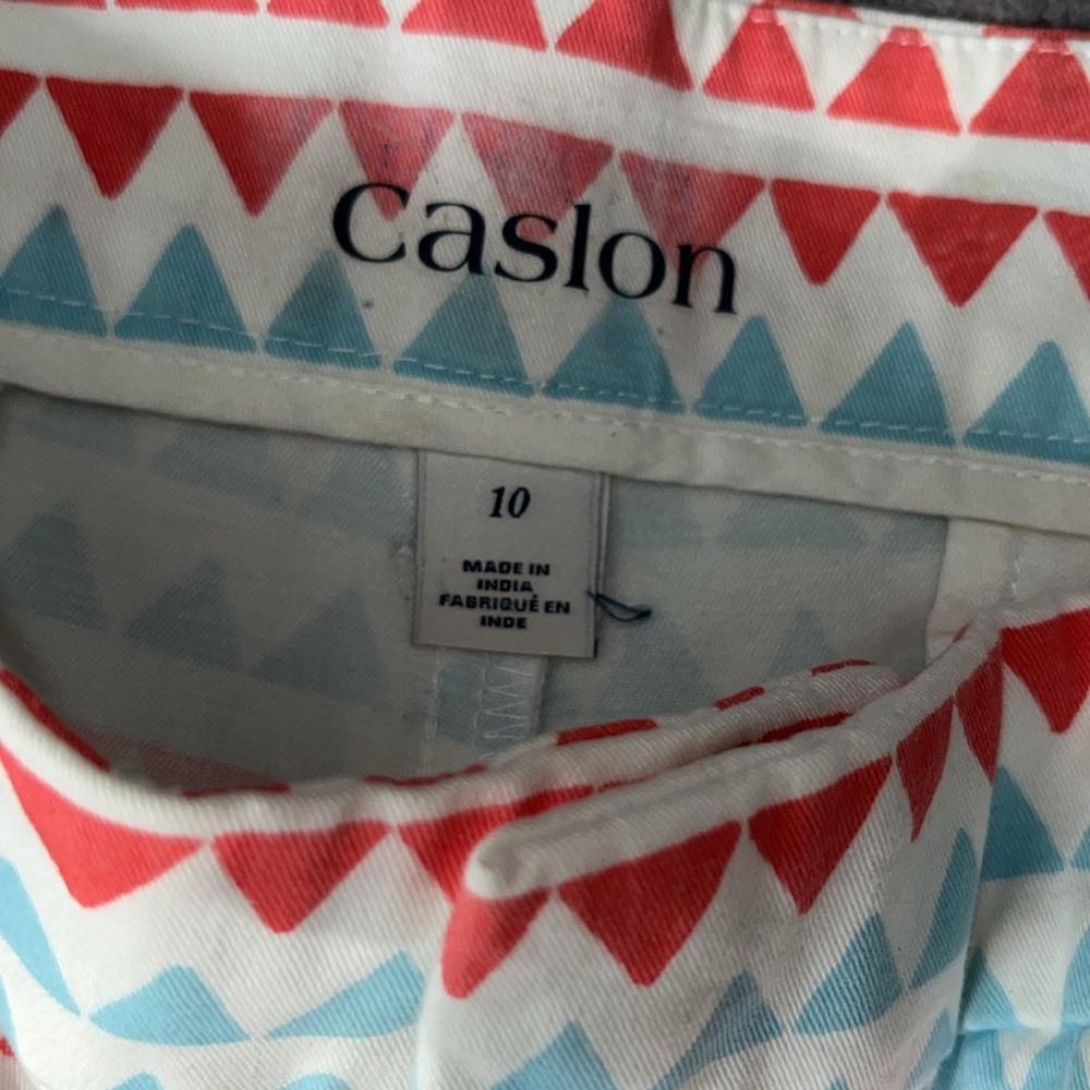 NWOT Caslon Shorts - Picture 3 of 9